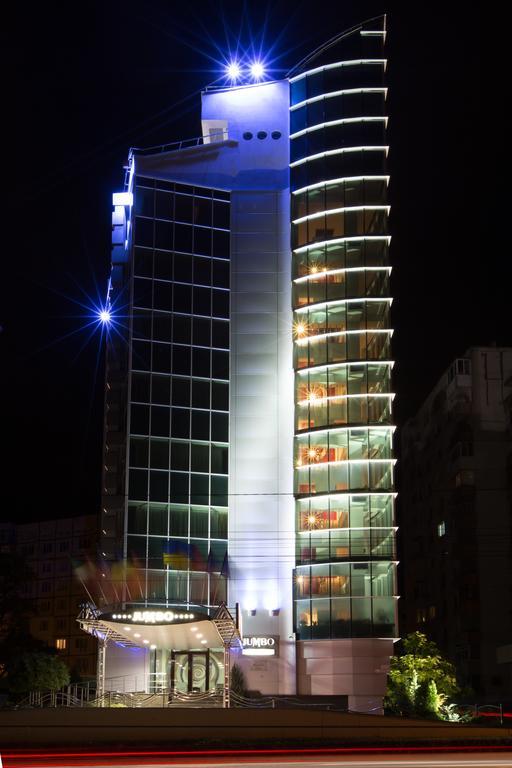Jumbo Hotel Kisinyov Kültér fotó